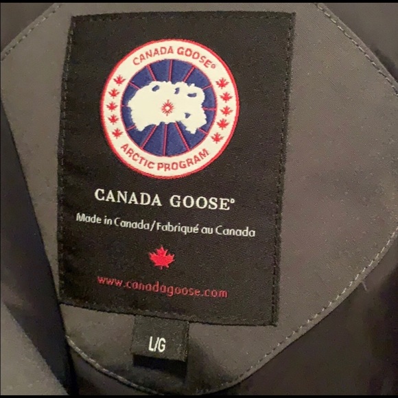 Canada Goose Langford Parka (100% Authentic) - Picture 3 of 8